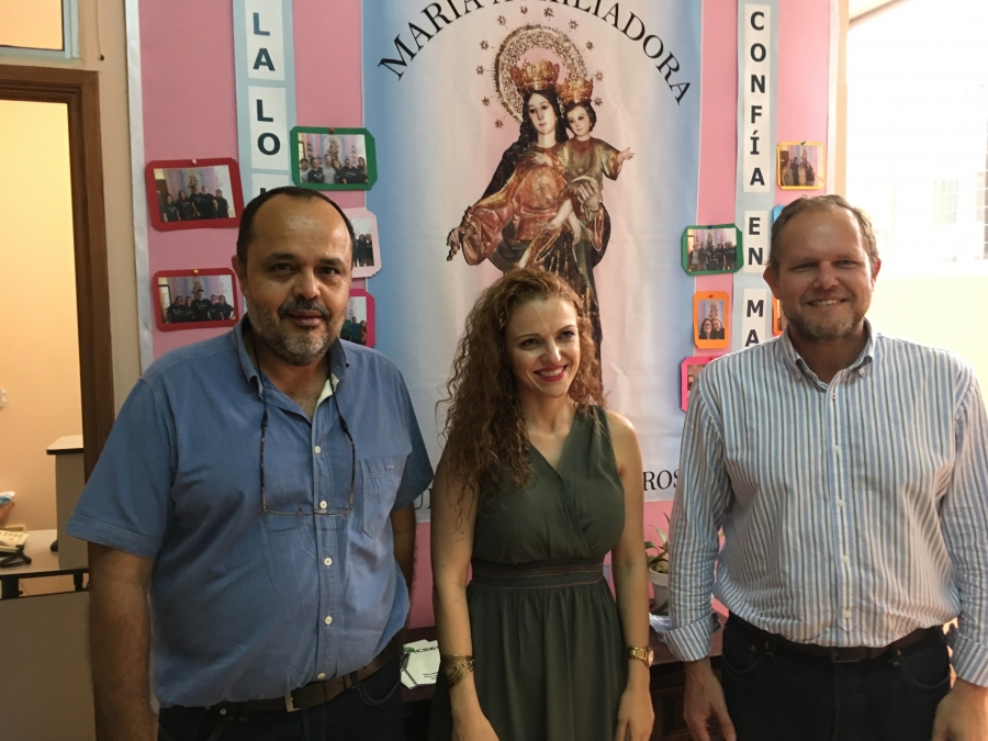 Guaguas facilita el transporte a los jóvenes sin hogar acogidos por la Fundación Canaria Maín