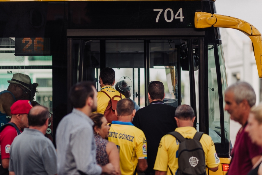 Guaguas Municipales despliega un dispositivo especial de transporte para el partido de Liga entre UD Las Palmas y Valencia CF