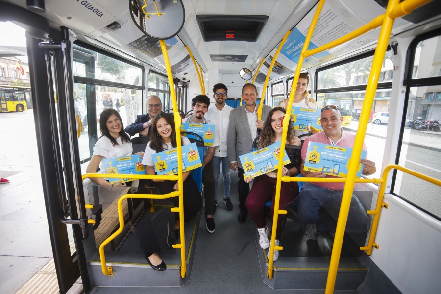 Las fotos ganadoras del quinto concurso de Guaguas Municipales recorren la ciudad a bordo de varios vehículos de la empresa