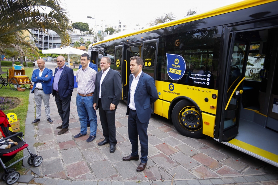  Guaguas Municipales presenta sus nuevos vehículos de 10 metros, que serán destinados a mejorar la movilidad en barrios y calles de difícil acceso