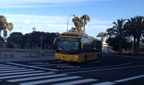 La línea 12 de GM optimiza su trayecto tras la reapertura de la calle Eufemiano Jurado en la Vega de San José