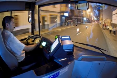 Guaguas Municipales solicita a conductores y peatones “máxima atención” en 11 puntos de la ciudad para la prevención de accidentes   