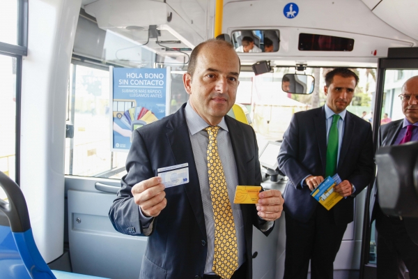 Guaguas Municipales lanza dentro de su proceso de modernización en el marco de la SEM el BonoGuagua sin contacto que sustituye a la antigua tarjeta magnética de cartón 